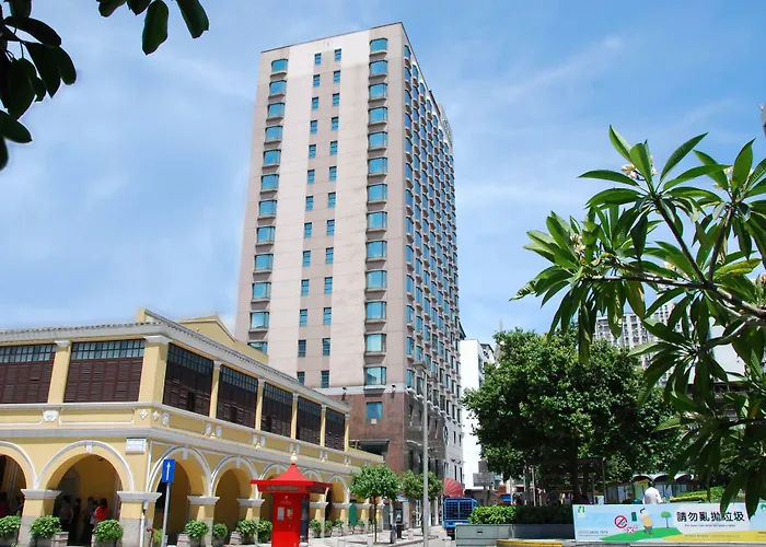 S 3* Macau