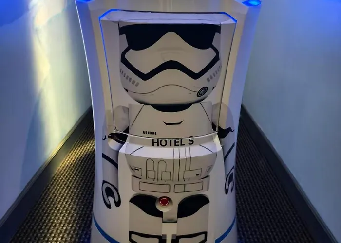 Hotel S 3*