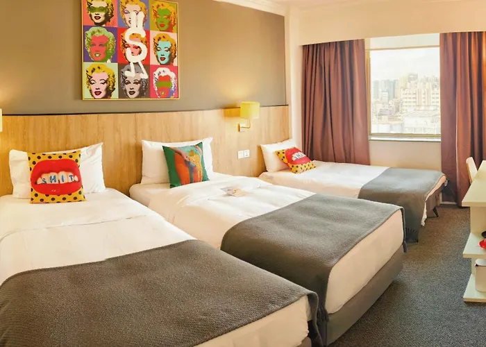Hotel S 3*